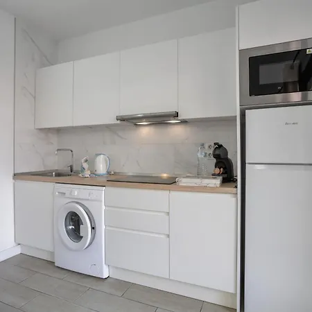 Centrico Con Piscina Apartment *
